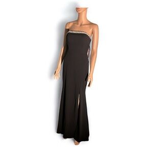 Aqua for Bloomingdale's Black Strapless Gown for Cocktail sz 4
Evening gown